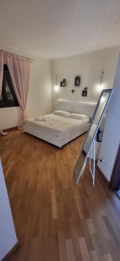 Mi Casita Bed & Breakfast อาร์ซาเคนา ภายนอก รูปภาพ